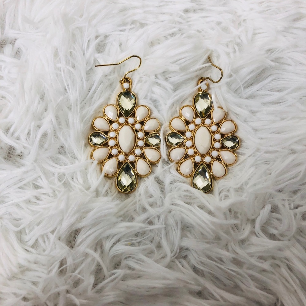 Sold!! Lilly Pulitzer Earrings